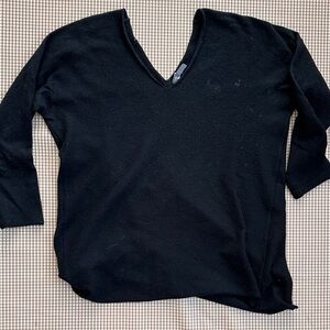 vince V-Neck Sweater